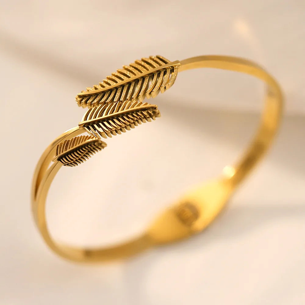 The Aurelia Textured Leaf Bangle | 18K Gold PVD