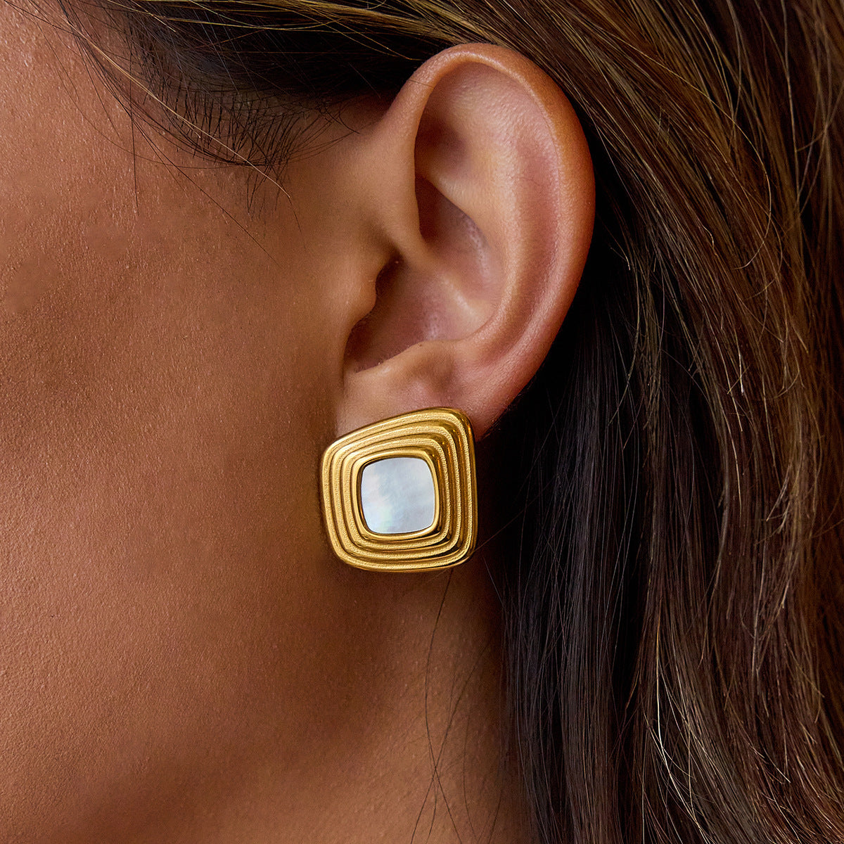 Classic Geometric Light Luxury Earrings