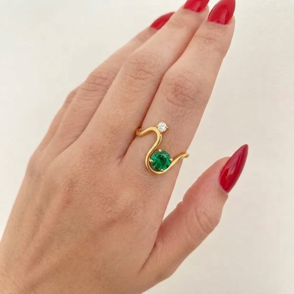 The Diana 18K Gold Emerald Pavé Solitaire Ring