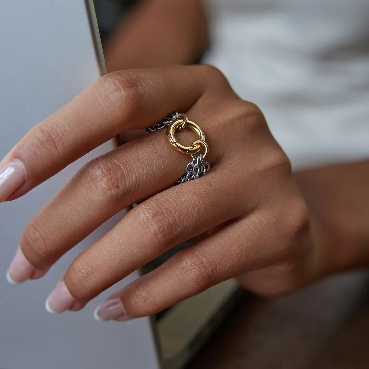 Tarnish-Free Stainless Steel Triple Link Chain Carabiner Ring
