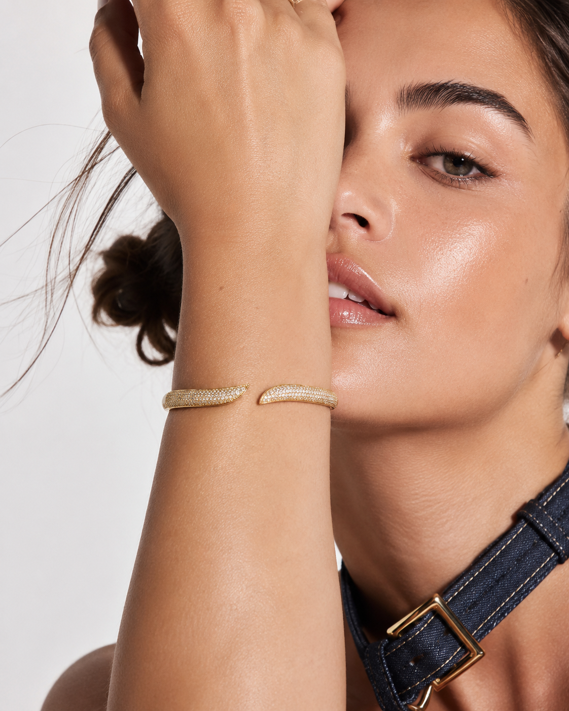 The Aurelia Pavé Zircon Tapered Crossover Bangle