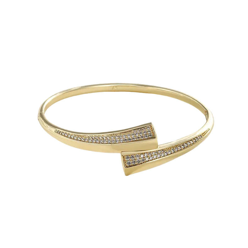 The Horizon Sleek Biseauté Zircon Bangle