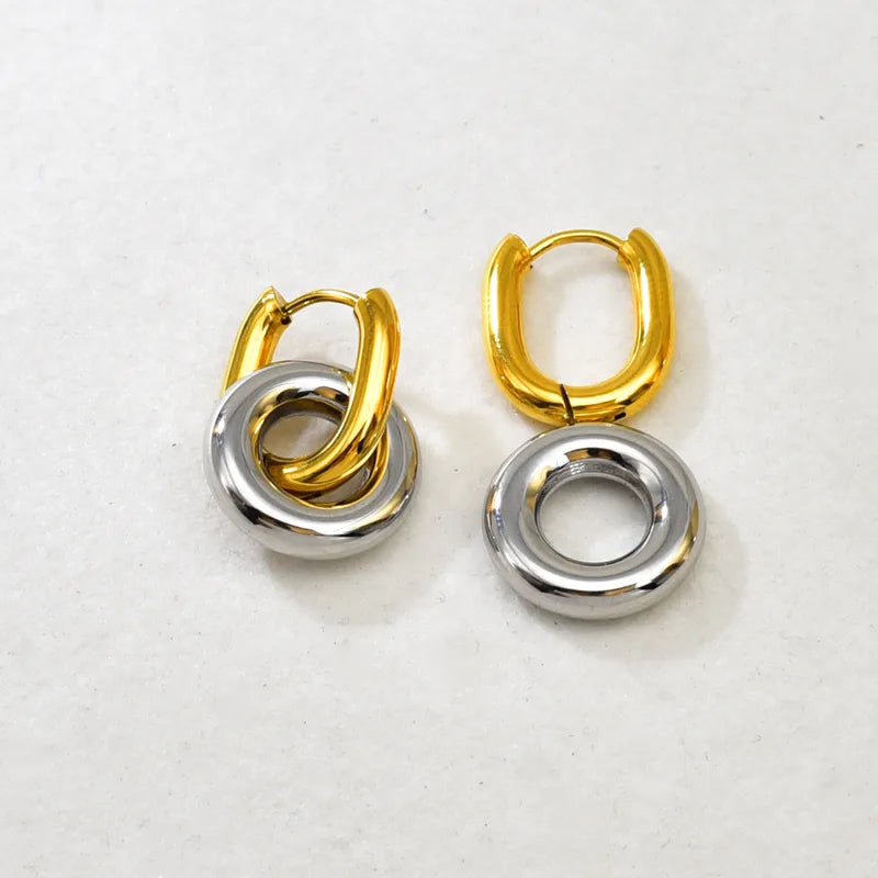 The Margot Waterproof Mixed-Metal Interlocking Hoops