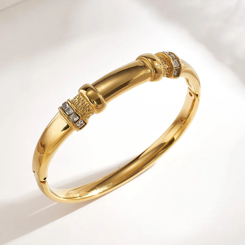 The Athena Column & Droplet Bangle | 18K Gold PVD