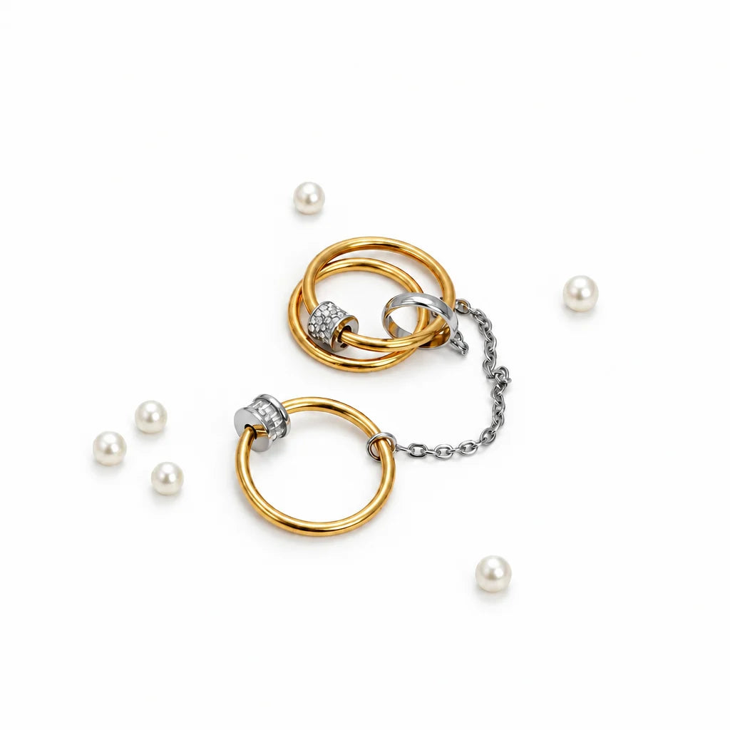 Interlinked Multi-Band Statement Ring with Zircon Accents & Chain Detail – 18K Gold Plated Stainless Steel