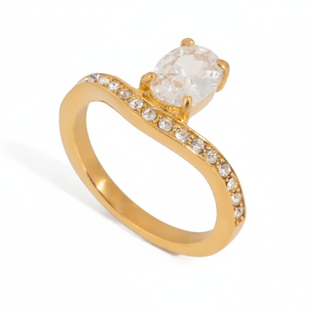 The Gaia Waterproof 18K Gold Hammered Emerald Zircon Open Ring