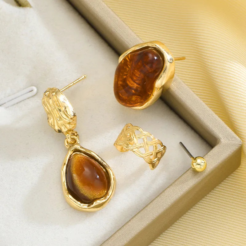Vintage Molten Gold & Amber Resin Drop Earrings