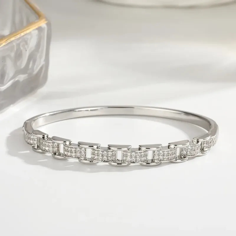The Diana Fluted Geometric Zircon Bangle