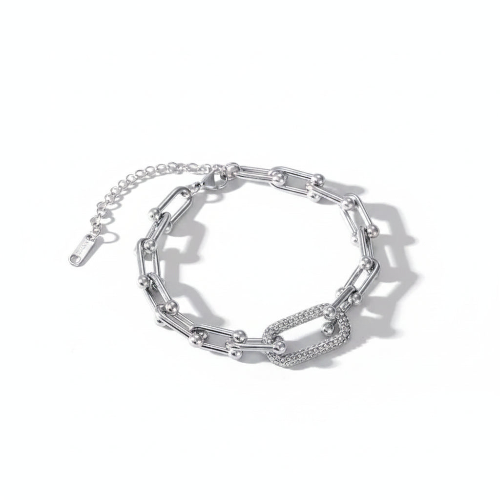 The Waterproof Paved U-Link Chain Bracelet