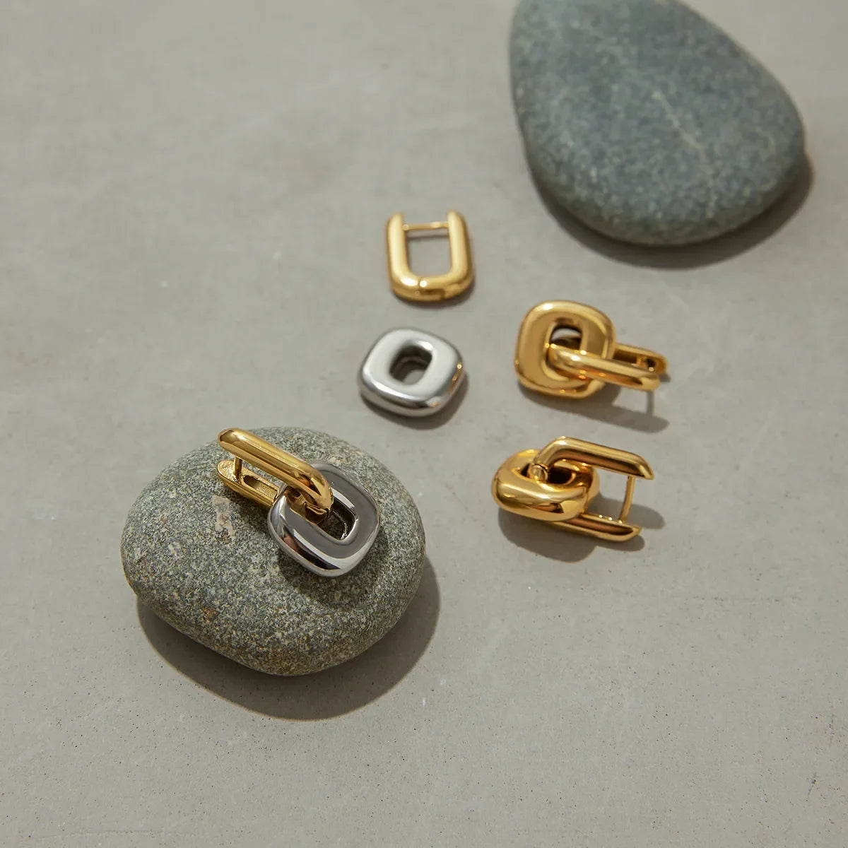 The Soren 18K Gold PVD Coated Sculptural Chain Link Studs