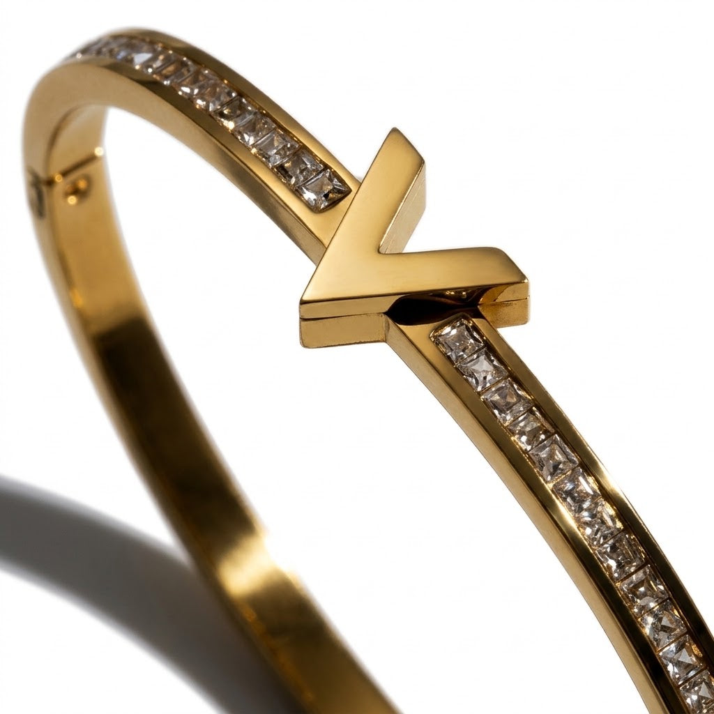 The Victoria Essential V Bangle | 18K Gold PVD