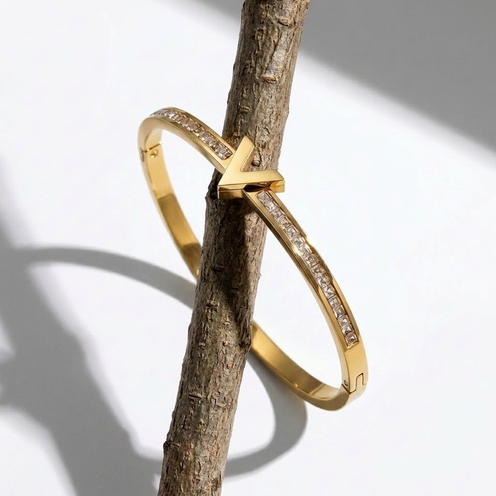 The Victoria Essential V Bangle | 18K Gold PVD