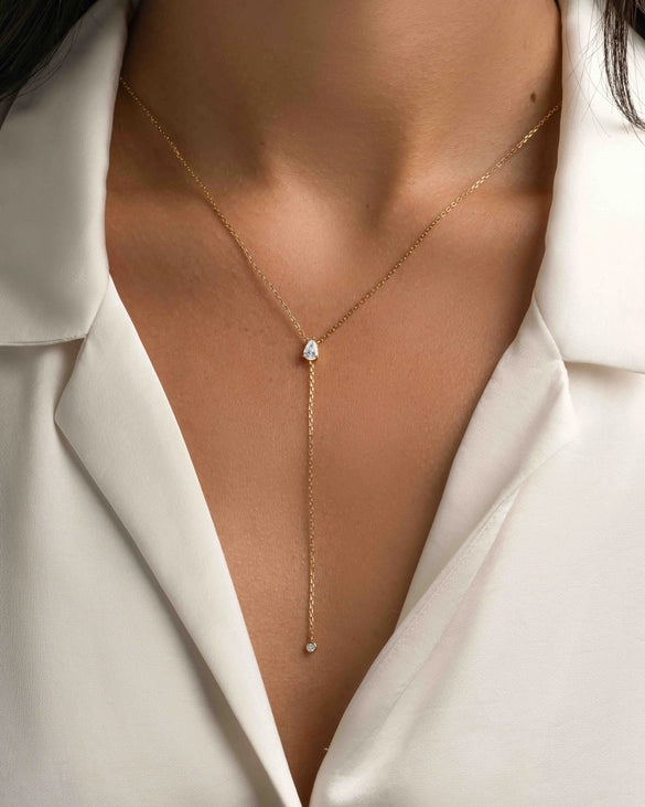 Pear Lariat