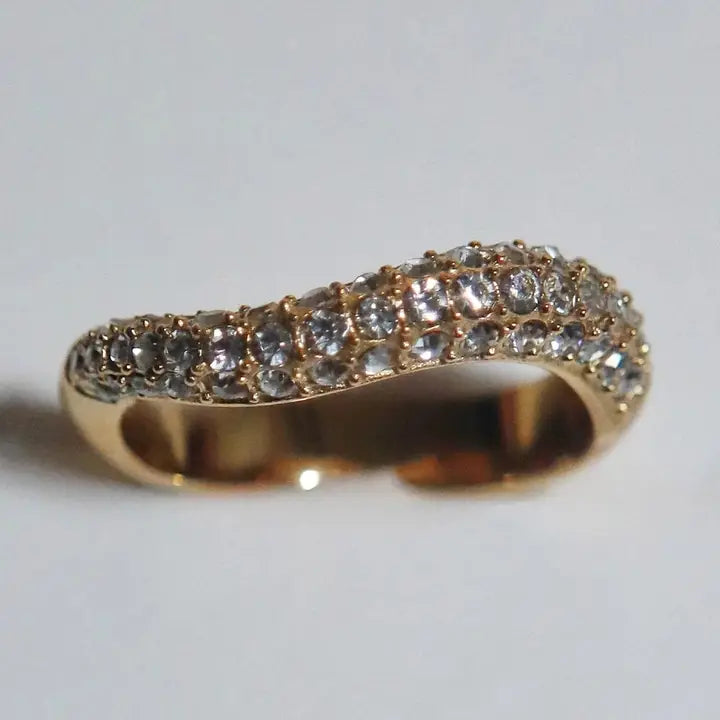 Wavy Pave Ring