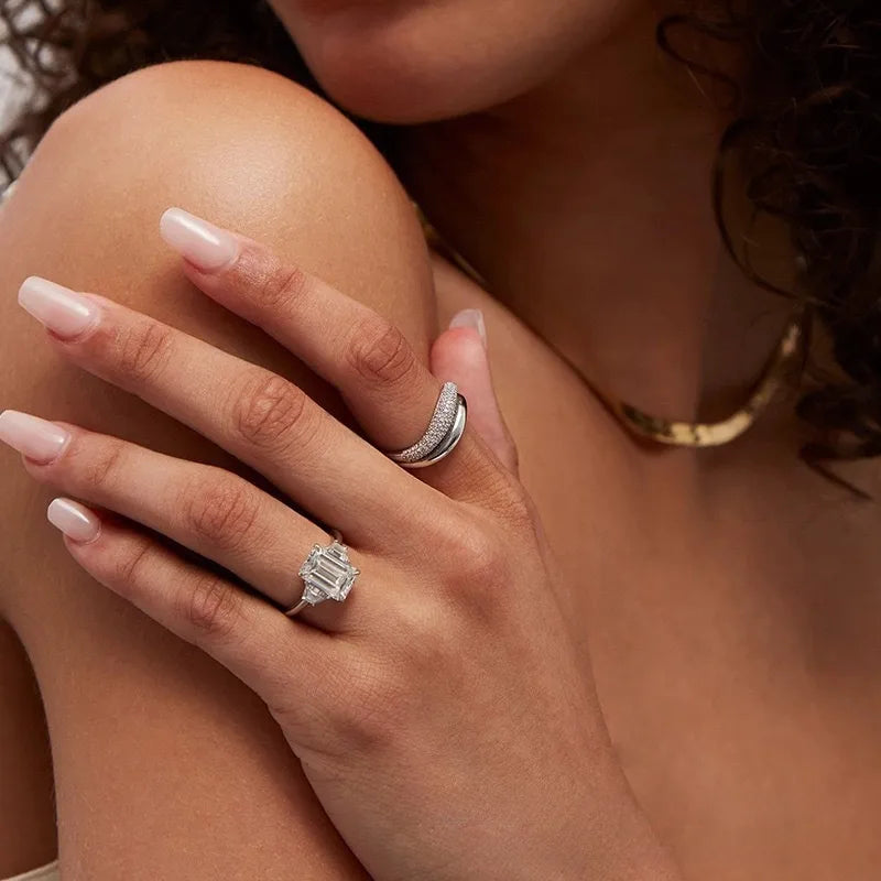 The Serpentine 925 Sterling Silver Curve Ring