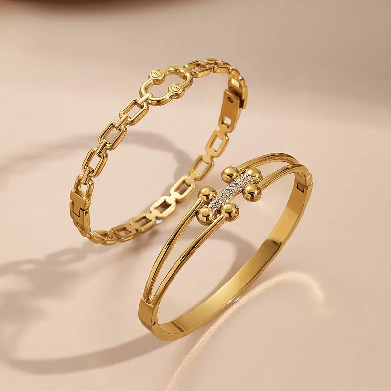 The Aurelia Screw-Link Bangle | 18K Gold PVD