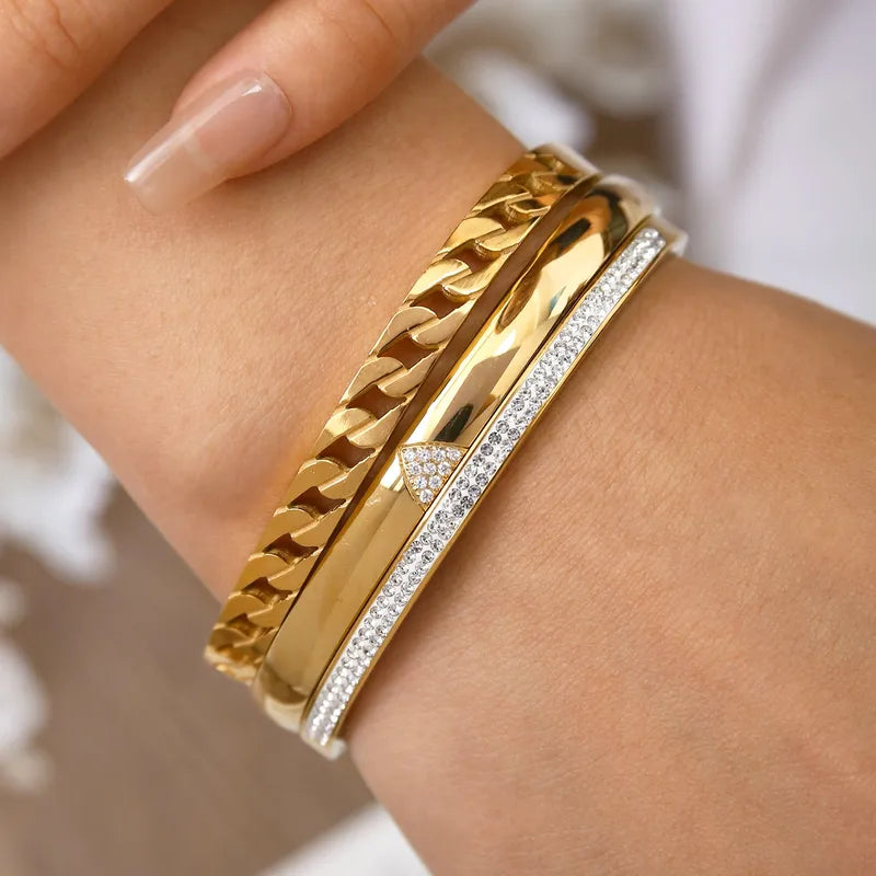 The Serene Triangle Pavé Bangle | 18K Gold Plated