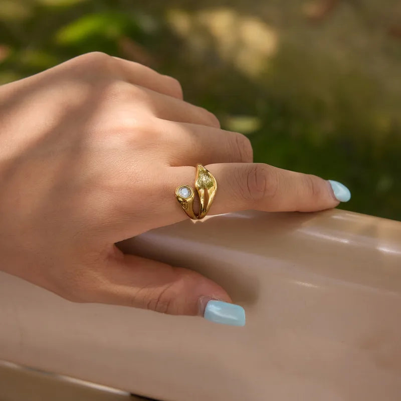 The Cleo Waterproof 18K Gold Geometric Bypass Ring