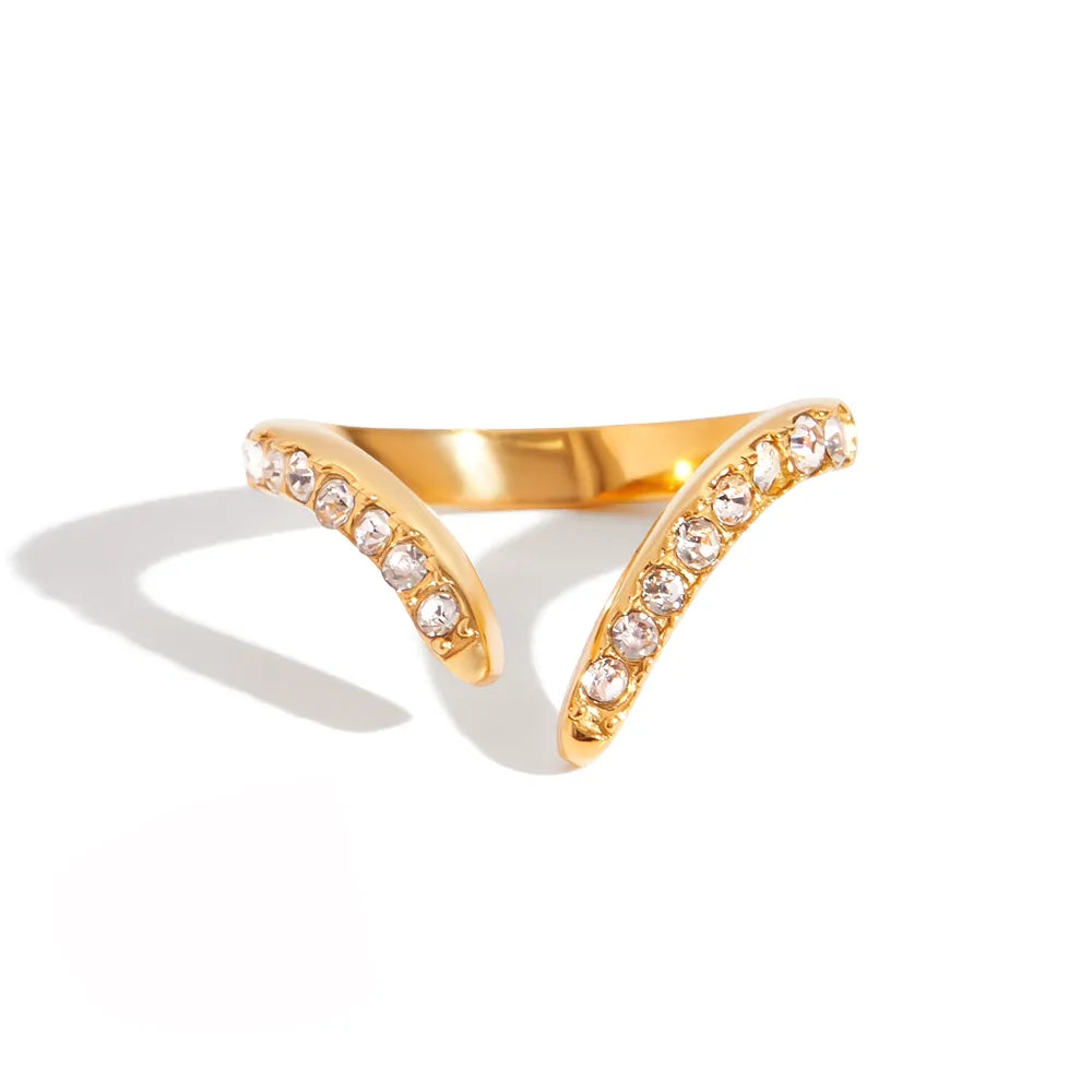Tarnish-Free Stainless Steel Intertwined Simulated Diamond Wave Band
