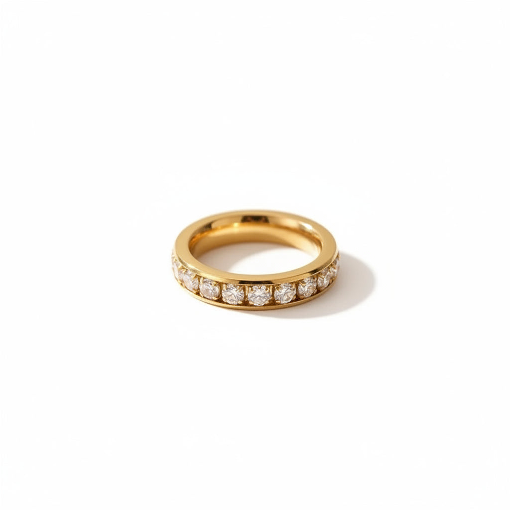 The Diana Waterproof 18K Gold Emerald Pavé Solitaire Ring