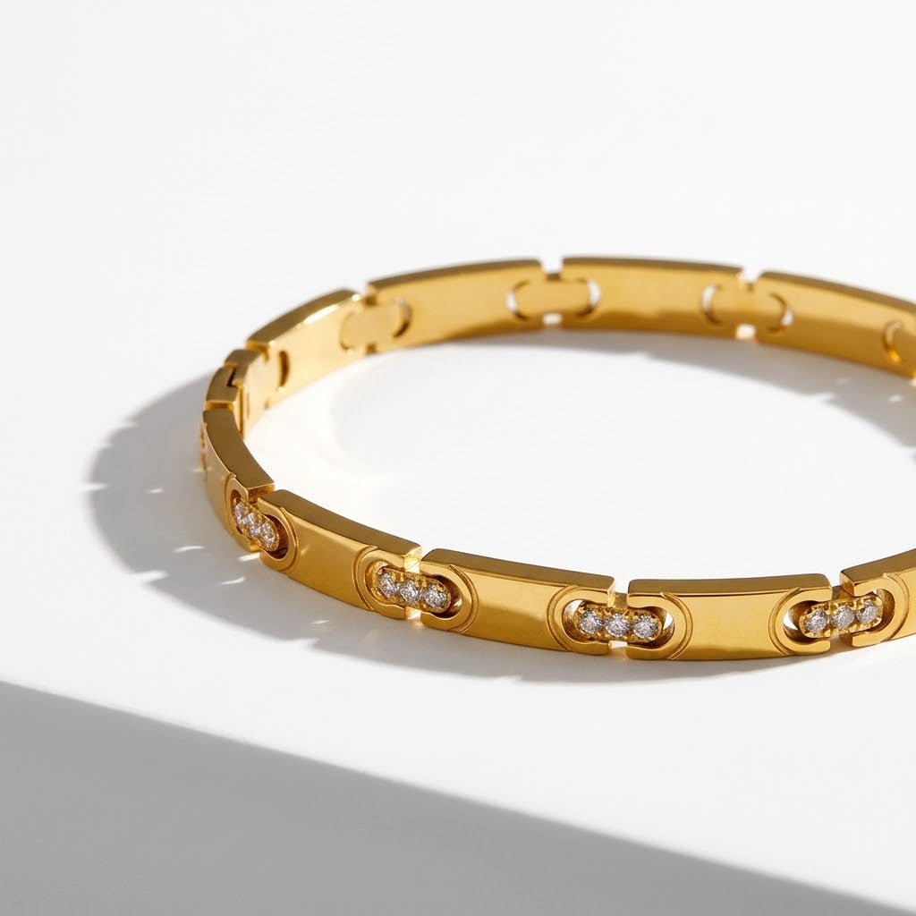 The Heritage Geometric Link Statement Bangle