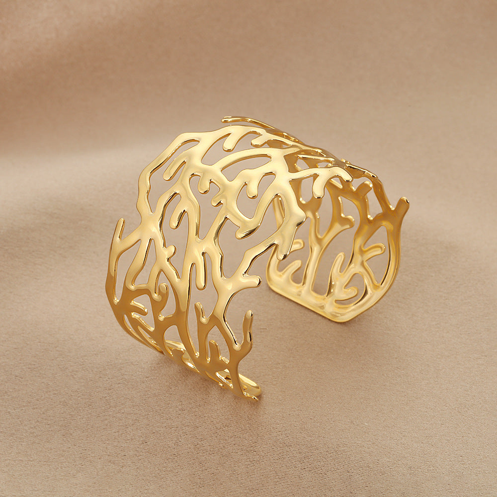 Sculptural Hollow Mesh Cuff Bracelet