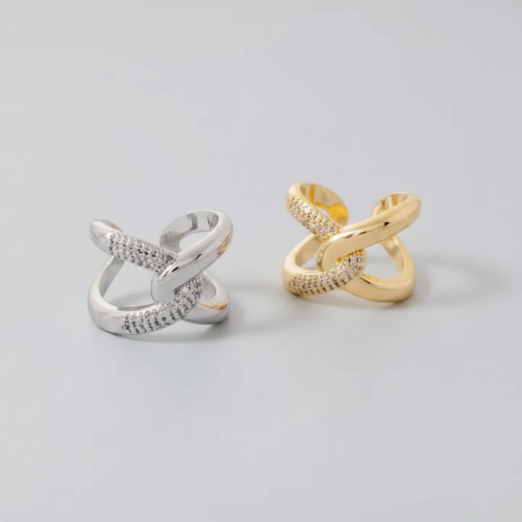 Pave Metallic Loop Link Ring