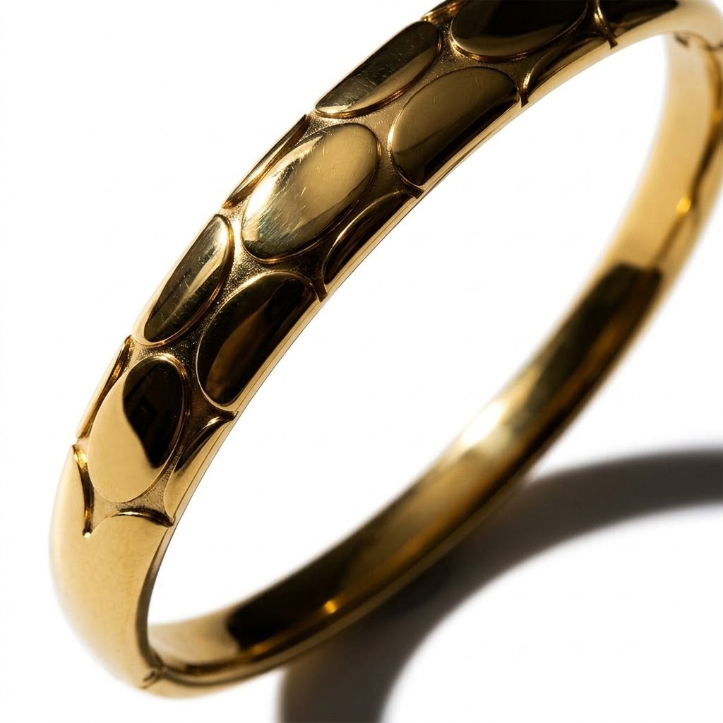 The Marina Chunky Scale Bangle | 18K Gold PVD