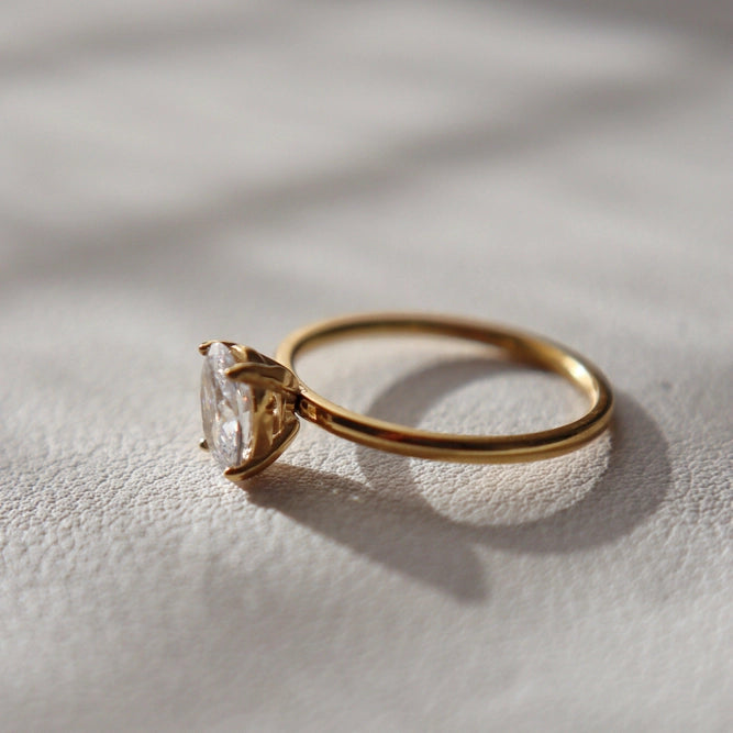 Oval Solitaire Ring | Zirconia Ring