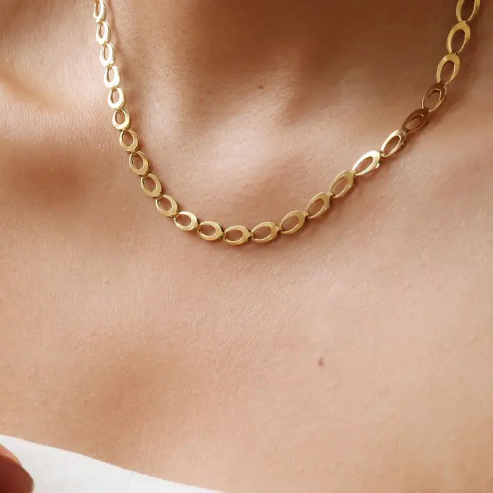 Thessaly 18K Gold Non-Tarnish Oval Link Chain Necklace