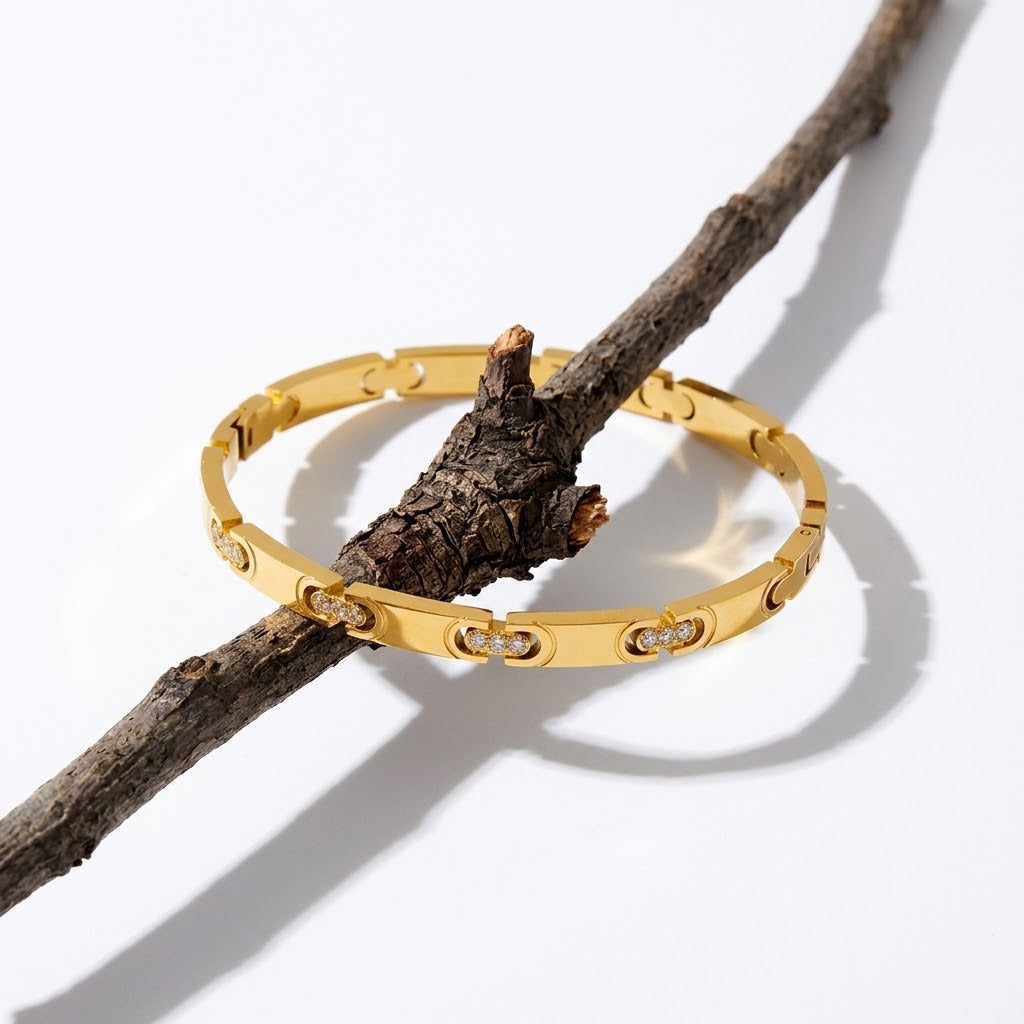 The Heritage Geometric Link Statement Bangle