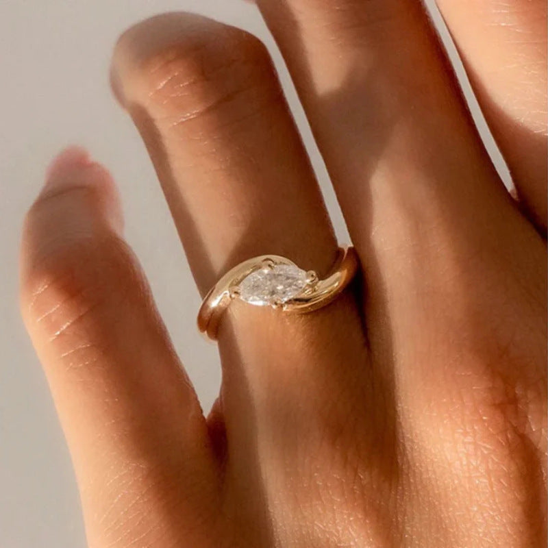 Royal Horse-Eye Zircon Statement Ring