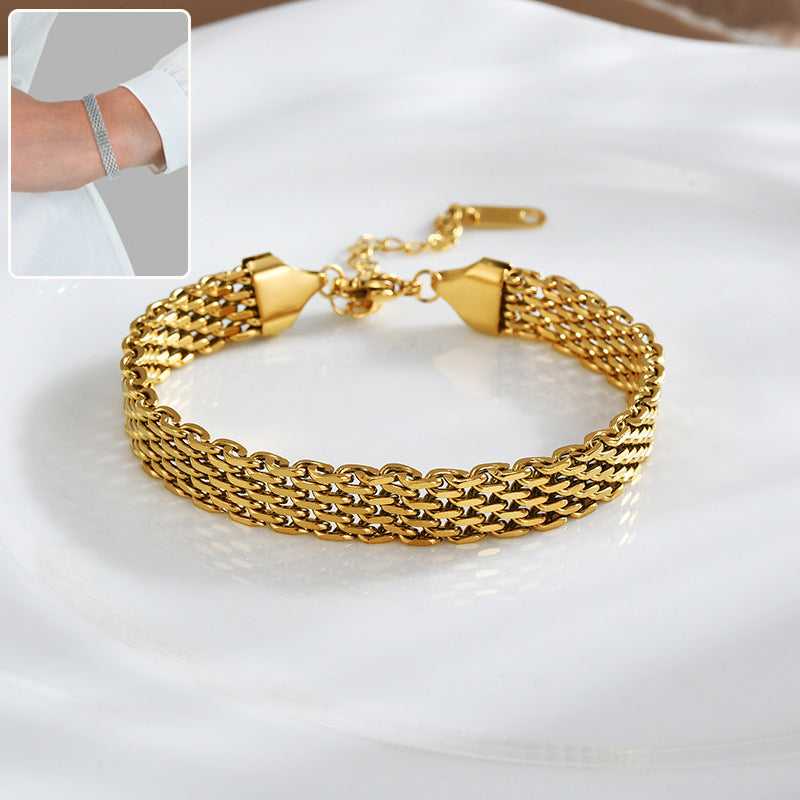 Geometric Link Metal Bracelet - Timeless Office-to-Evening Accessory
